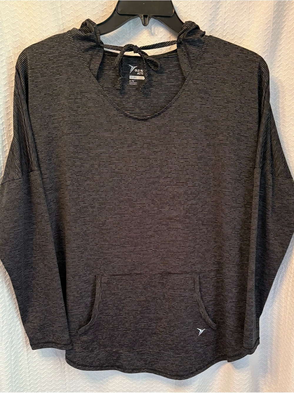 Old Navy Active Wear Heathered Space-Dye Pullover Hoodie. Women’s XL